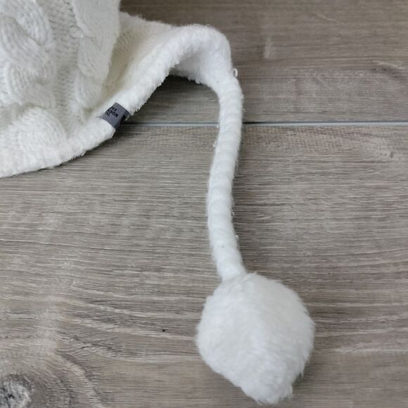 The North Face Beanie Womens White Fuzzy Earflap Cable Knit Hat OS Pom Tassles - Picture 3 of 9